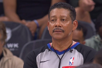 知名出柜裁判比尔·肯尼迪回归 此前遭右腿受伤被轮椅推出场