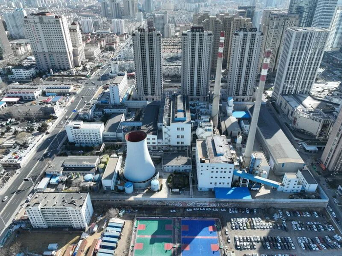航拍南京路262号地块。青岛能源集团供图