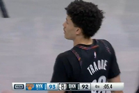 追到1分！布伦森2罚中1后特拉奥雷追身三分射进 唐斯两罚全丢