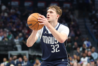 数据挺全面！弗拉格16中6&amp;罚球7中6 砍18分9板7助4帽