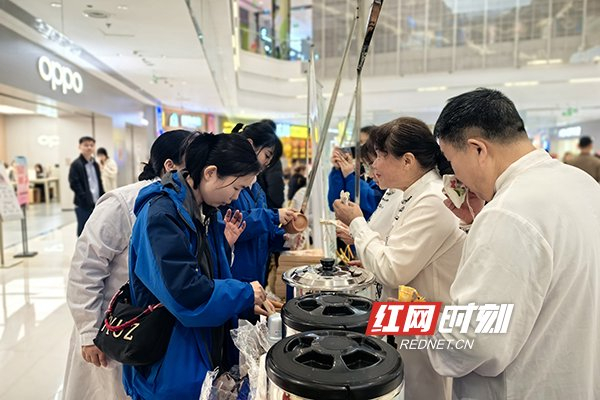 养生小食很受欢迎。