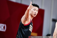 准且全能！贺希宁6记三分球拿下22分4板5助 正负值+25最高