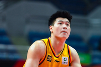 潜力赛-马国栋6分6板 王欣瑞11分2板2助 江苏击败广厦