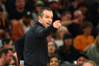 奥特：未能全场限制对手擅长投篮的球员 防守端还需要完善