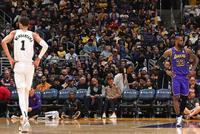 本赛季对阵胜率超5成球队胜场数：马刺31胜 雷霆29胜 湖人24胜