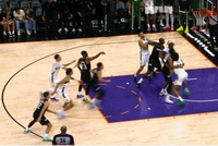 没玩好！古德温罚球故意不中但篮板被雄鹿抢到时间走完