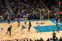 一出手2.5万没了！NBA官方：萨格斯朝观众席扔牙套 被罚2.5万美元