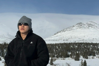 旧金山大学的大三赛季结束！王俊杰晒出游照：我身无拘