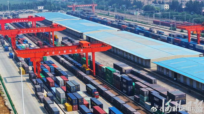 无人机拍摄的石家庄国际陆港。河北日报资料片