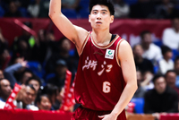 高开低走！程帅澎15中8&amp;5记三分拿下27分 上半场22分后机会不多