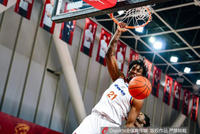 篮板&amp;盖帽皆匹敌广东全队！大白边14分26板4帽 正负值+33冠绝全场