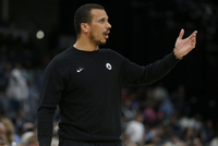 皮尔斯：外界没给予马祖拉足够的认可 他绝对配得上年度最佳教练