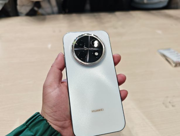 图源：雷科技