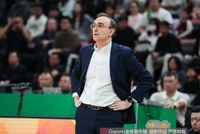 乌戈：我们有全联盟最好球迷 赛前告诫球队尊重对手但开局太放松