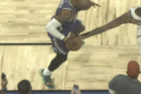 詹姆斯：这是我第二次看到鹰眼回放 不知这是否是LBJ专属摄像头