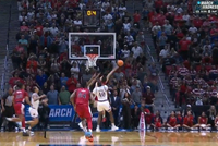 太TM刺激啦！疯三32进16 圣约翰大学压哨绝杀堪萨斯 状元热门回家