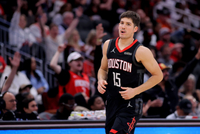 名记：本周火箭取得的最大进展 就是乌度卡将谢泼德放进了首发！