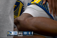 重伤！穆迪反击起跳膝盖骨头直接突出来 转播信号已被切断！