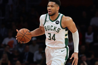 雄鹿希望字母哥“赛季报销”！NBPA：希望制定新方案遏制摆烂现象