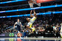 膝盖重伤变形🤕美记：听说穆迪遭遇左膝髌腱撕裂 本赛季报销