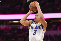 产量不足！贝恩13投5中&三分3中1得17分7板3助2断 正负值-5