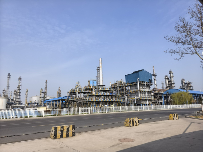 炼化装置 图片来源：每经记者 彭斐 摄