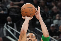 某东部助教：如果塔图姆能减少球权会更好 但我不认为这会发生