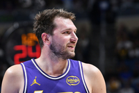 状态火爆！东契奇连续11场砍下30+ 平个人最长纪录