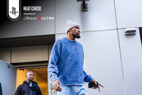 今天是多巴胺配色！火箭众将穿搭：KD蓝色毛衣小白帽 小谢红卫衣