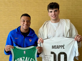 皇马系碰面！乌戈·冈萨雷斯与足坛巨星姆巴佩两人交换球衣