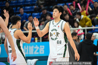 潜力赛-张新宇12分4板 杜伯超7分3板 同曦击败北控