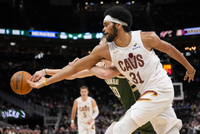 已连续缺席10场比赛！明天骑士迎战热火 中锋阿伦出战成疑