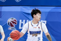 赵睿：感谢广东球迷喜爱与支持 第一次回到这主场&一切还是很熟悉