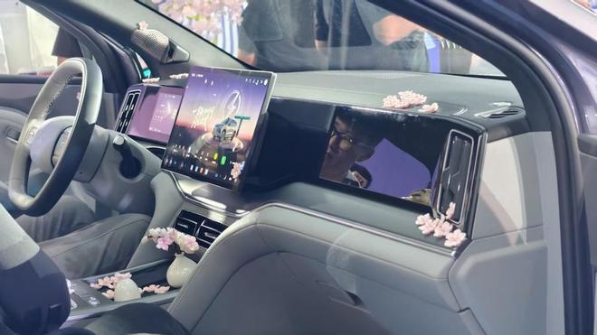 ▲比亚迪宋Ultra EV内饰