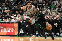 麦迪：即使你把文班过了他仍能追上来 攻他就让他保持在你身前