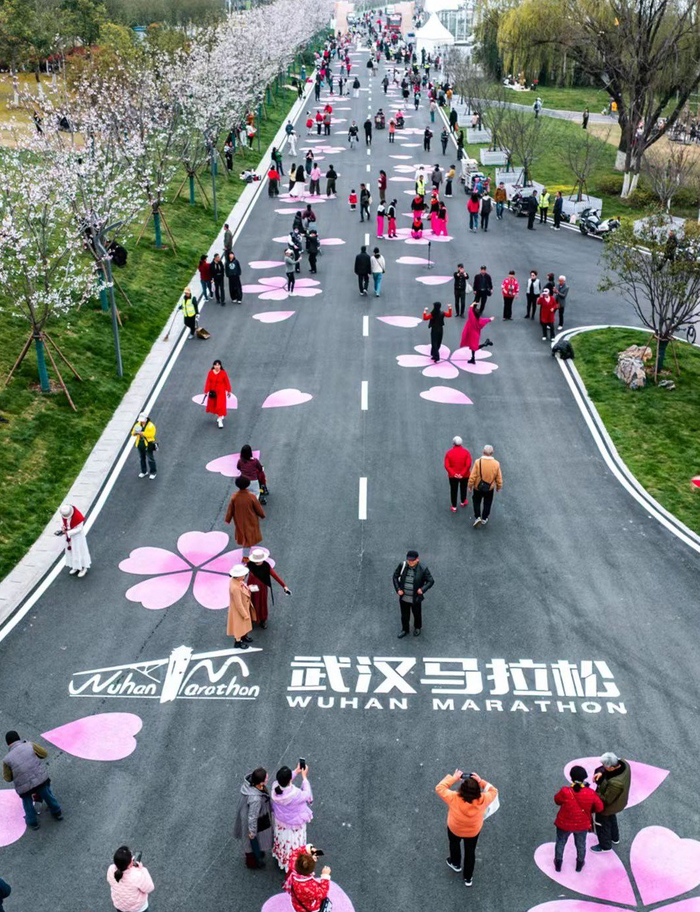 武汉马拉松终点设置在青山江滩