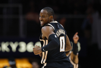 库明加在老鹰场均11.8分 已经低于本赛季在勇士的12.1分