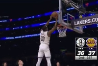 分差仅剩1分！夏普接威尔逊半场超远长传空接打停湖人