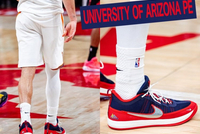 布克那些大学PE鞋款！母校肯塔基 名校杜克/南加大等等