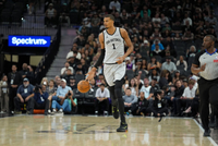 文班：我们当然想要冲击西部榜首 对卡斯尔拿3双不意外