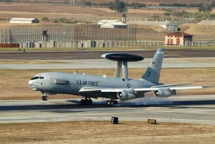 ▲&nbsp;美军E-3预警机（资料图）