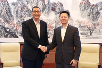 证监会主席吴清会见澳门金融管理局行政管理委员会主席黄善文