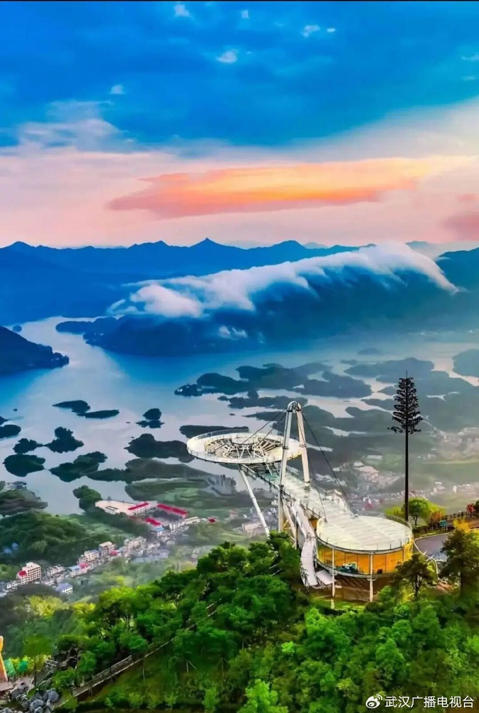 黄石天空之城（图源 文旅黄石）