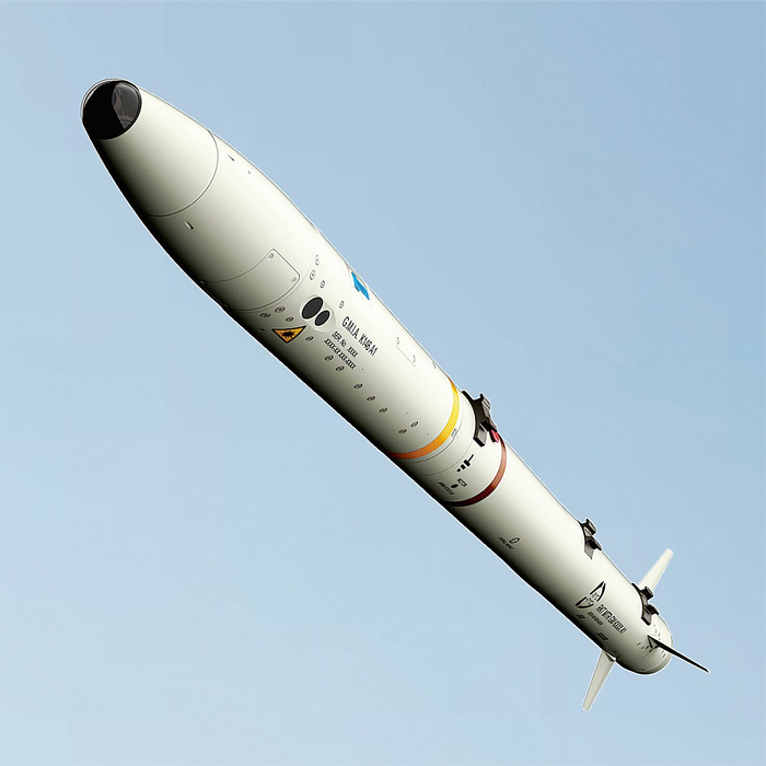 　　AIM-132 ASRAAM导弹。