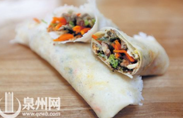 润饼 泉州晚报记者张九强 摄