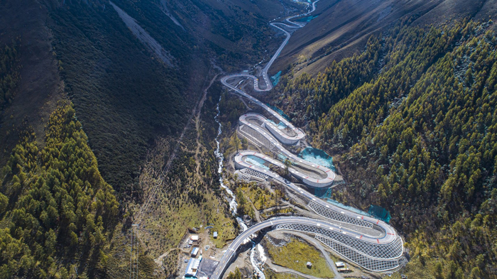 G549石九公路——跟着电影去追风