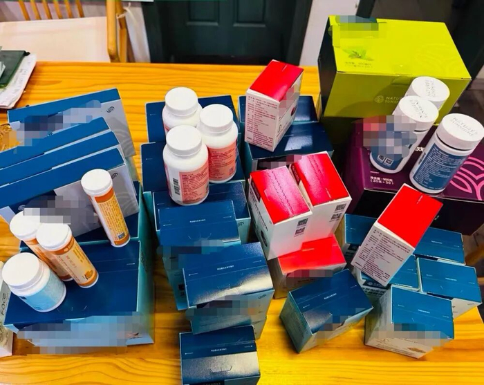 “健康主播”培训学员所购买的“保健品”。（受访者供图）