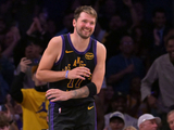 34+8+8！路威：闭上眼只听东契奇的场均数据 那就是在说一个MVP