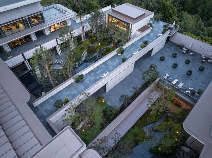 ▲座椅无处不在，绿城·慈溪凤起潮鸣，实景图，慈溪