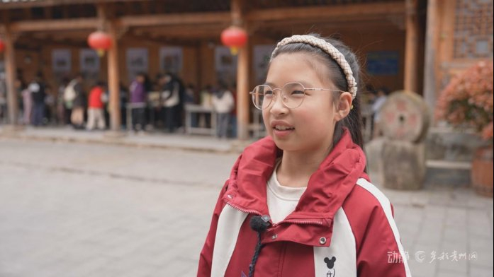 六盘水市钟山区第二实验小学四年级学生 包舒蕊